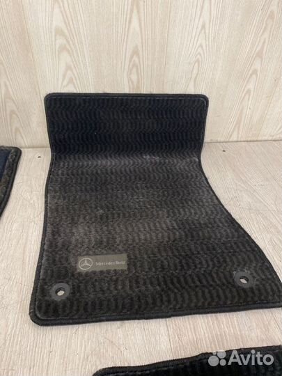 Коврик салона Mercedes Benz E280 W211 M272.943