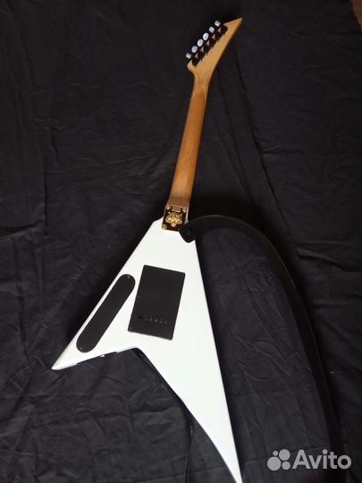 Электрогитара jackson реплика