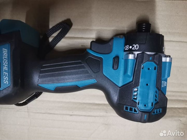 Импакт makita 18V шуруповерт