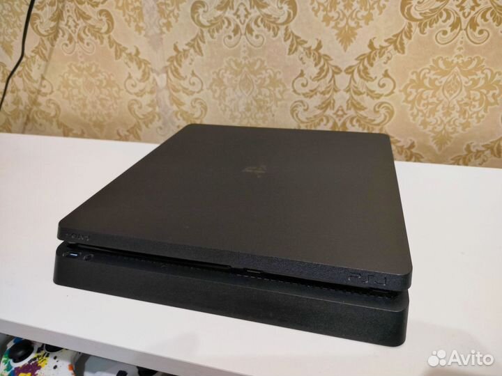 Sony PS4 Slim 1Tb + Игры