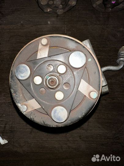 Компрессор кондиционера Honda FIT,Jazz,Grace,Vezel