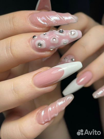 Маникюр на дому