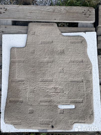 Комплект ковриков Nissan Tiida оригинал