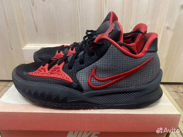 Nike Kyrie 4 low Bred (Оригинал)