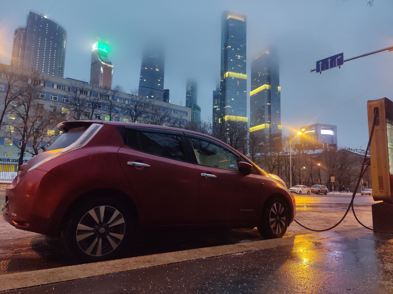 Nissan Leaf: фото владельца