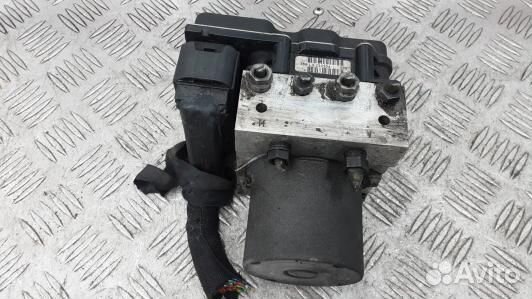 Блок ABS BMW 6 E63/E64 (OPH01KW01)