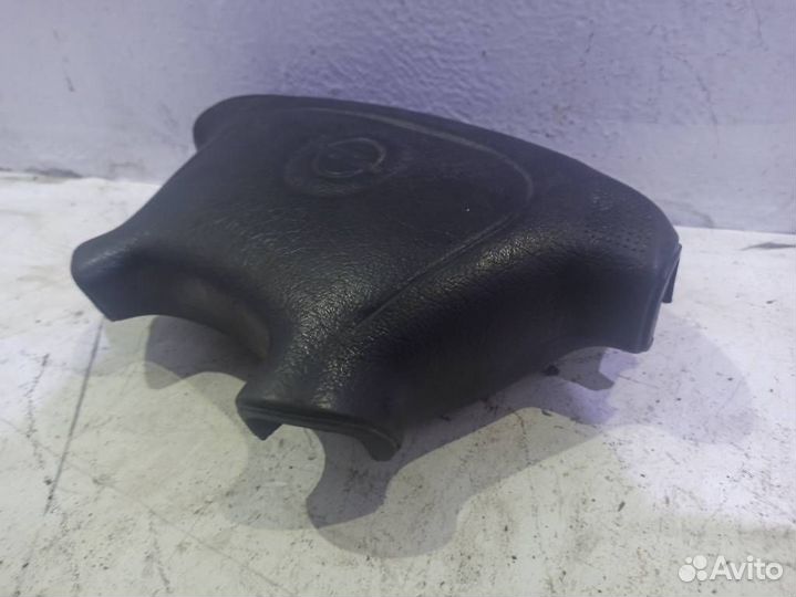 Подушка безопасности в руль