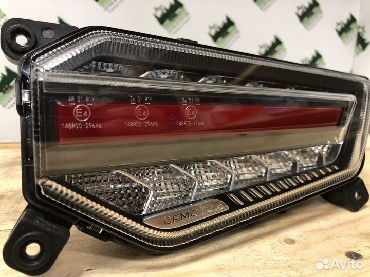 Фонарь правый cforce 400L