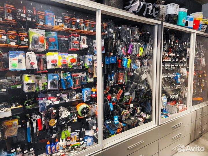 Велозапчасти и аксессуары