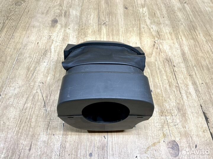 Кожух рулевой колонки Ford Focus 2