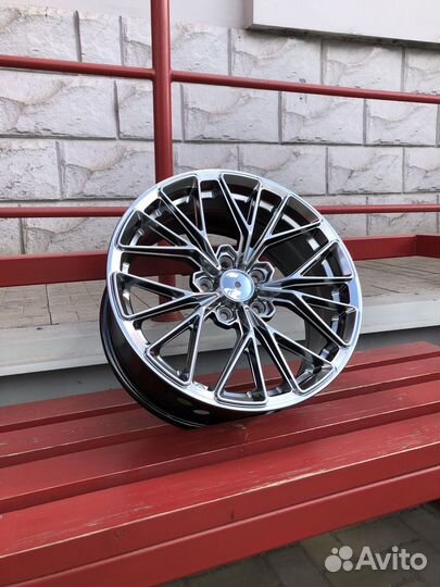 Литые Диски HRE R17 7.5J 5*112 ET38 D66.6