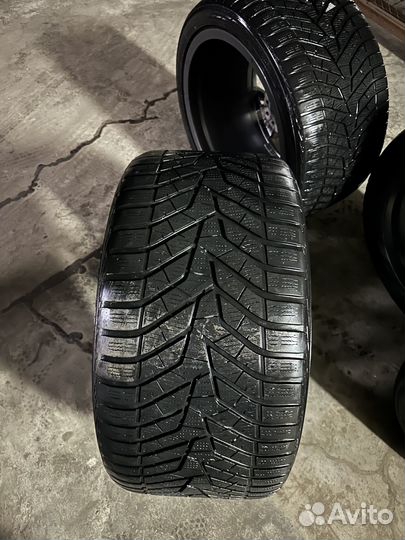 Yokohama BluEarth Winter V905 285/35 R21 и 325/30 R21 108V