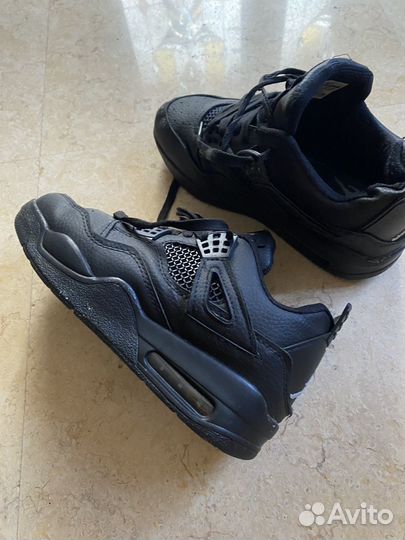 Кроссовки детские