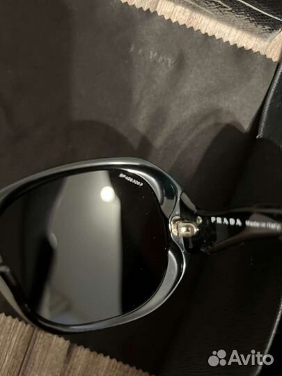 Солнцезащитные очки женские брендовые prada