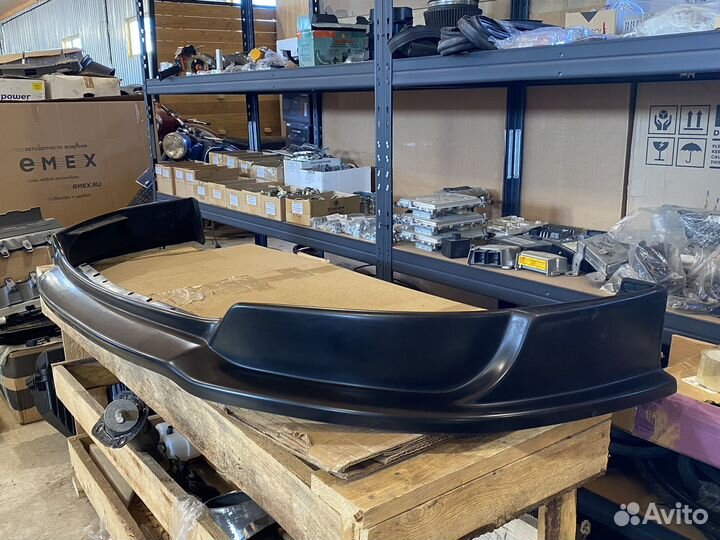 Губа переднего бампера ford mustang V