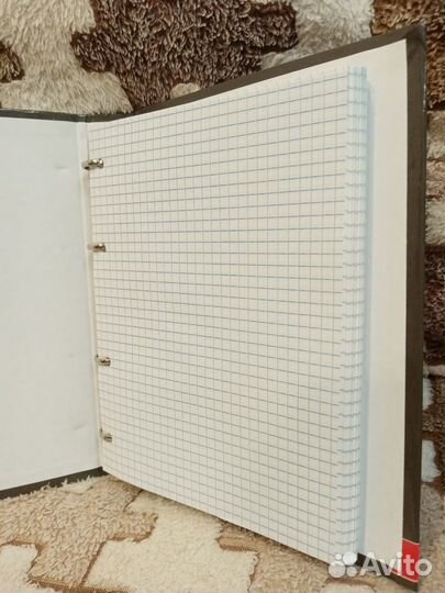 Тетрадь со сменным блоком