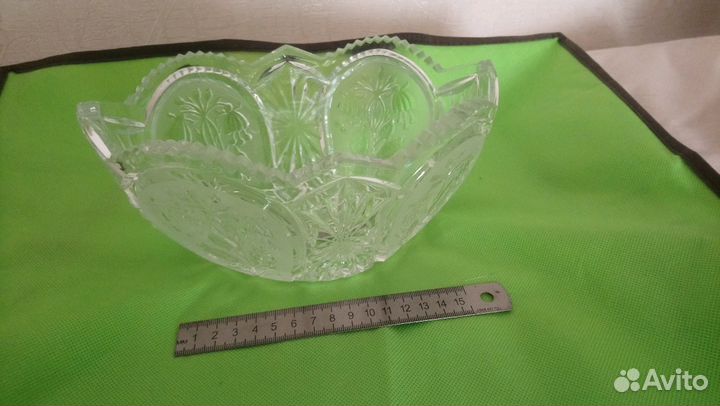 Хрустальная ваза