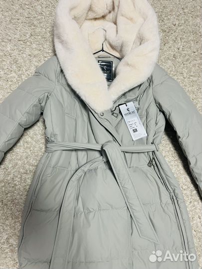 Пуховик зимний длинный женский 44 новый до -30