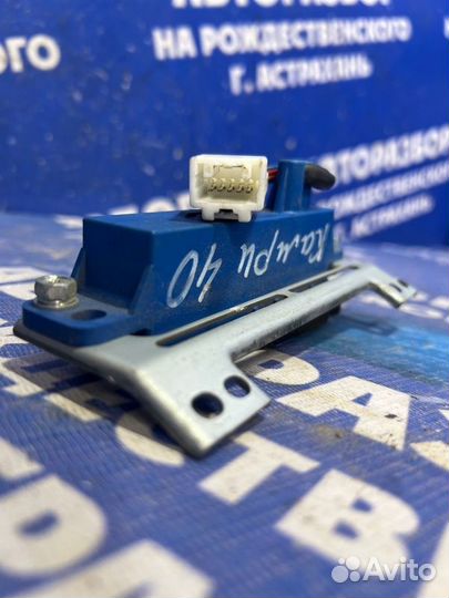 Ионизатор Toyota Camry 40 седан 2007