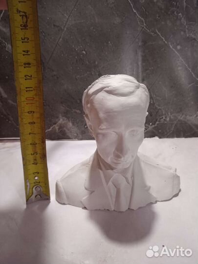 Бюст Путина В.В. гипс