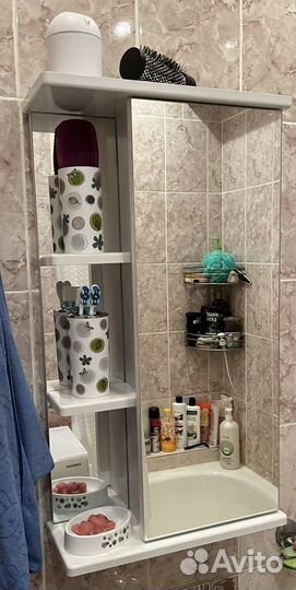 Шкаф в ванную с зеркалом