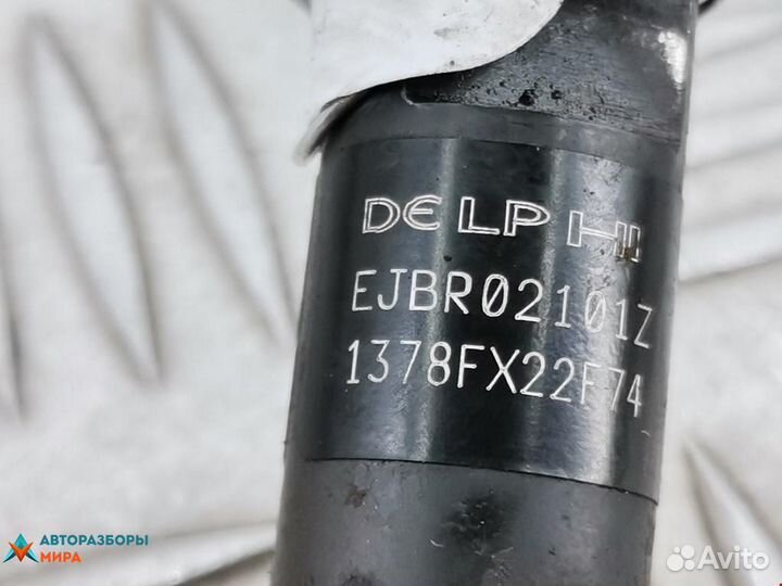 Форсунка Renault Clio 2 2-й рест. 2005 166003978R