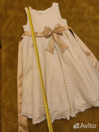 Нарядное платье для девочки 134-140