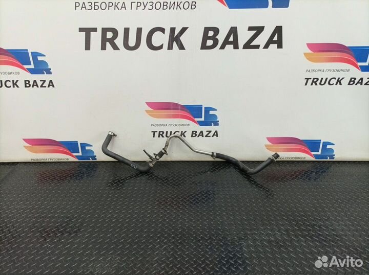 81619600776 Трубка отопителя