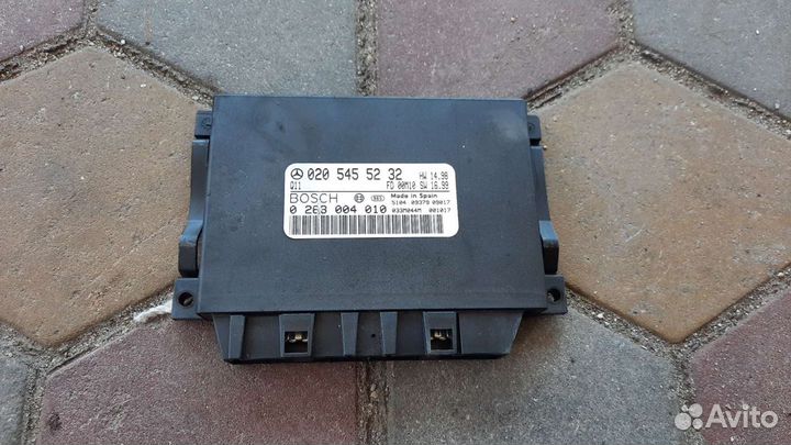 Блок управления парктроникоми mercedes w220