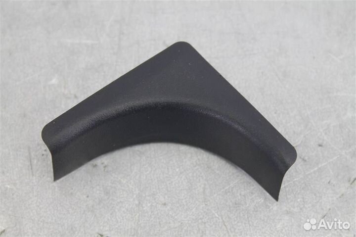 Накладка стекла заднего левого Nissan Qashqai J11