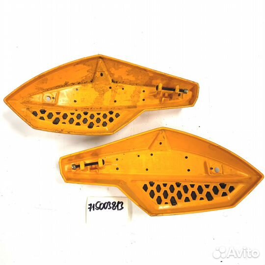 Защита рук оранжевая Can Am б.у 715003813 б.у