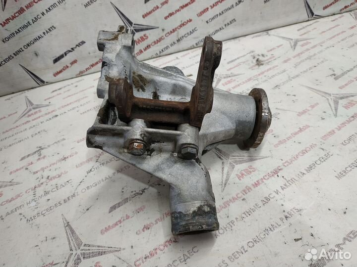 Помпа m119 Mercedes