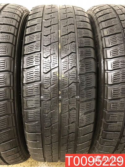 Goodyear UltraGrip Ice Navi Zea 215/65 R16 101R
