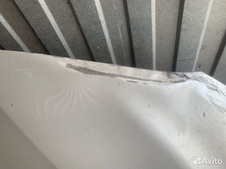 Капот на камри 70