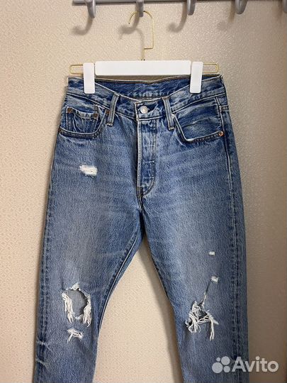 Женские джинсы levis 501