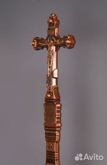 Крест надгробный каменный