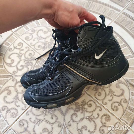 Ботинки Nike 38