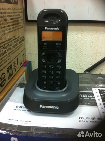 Беспроводной телефон Panasonic Premier базa 1000м