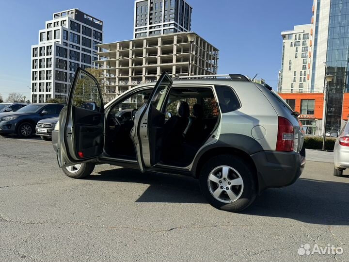 Hyundai Tucson 2.0 AT, 2007, 235 000 км