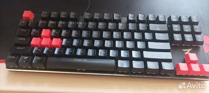 Игровая механическая клавиатура ZET blade Pro TKL