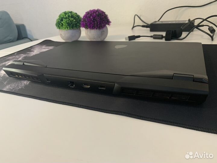 Ноутбук Hasee i5- 10400/16gb/1tb/rtx3070 144hz