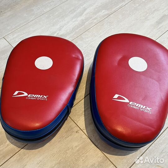 Боксерские лапы Demix Combat Sports