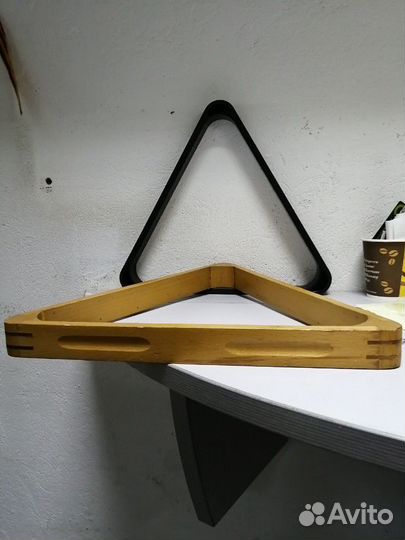 Треугольник для бильярда