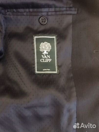 Мужской классический костюм 50-52