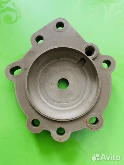 Крышка водяного блока б/у WR-275,350,400