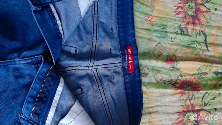 Шорты джинсовые