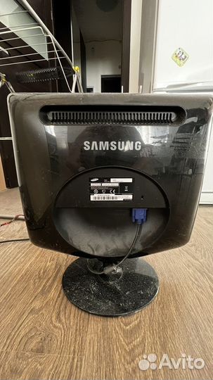 Монитор Samsung 932BF