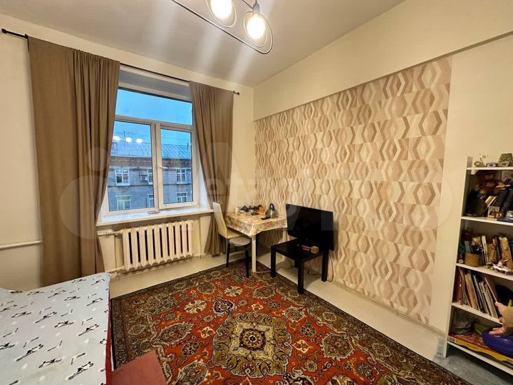 Комната 16 м² в 1-к., 5/5 эт.