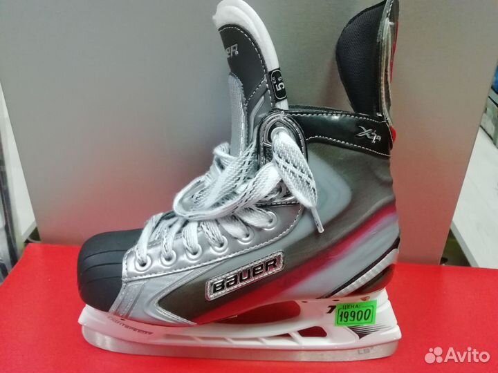 Коньки bauer x7. 0 JR(5,5ее)