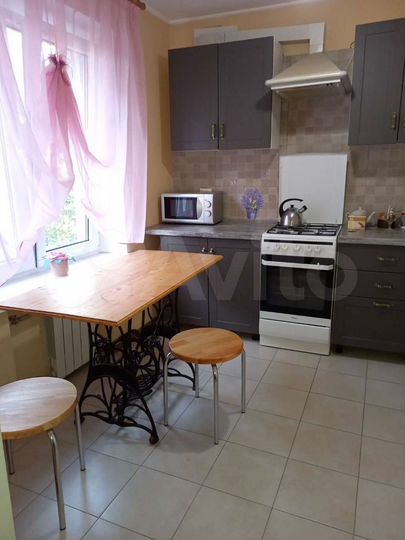 2-к. квартира, 55 м², 5/5 эт.